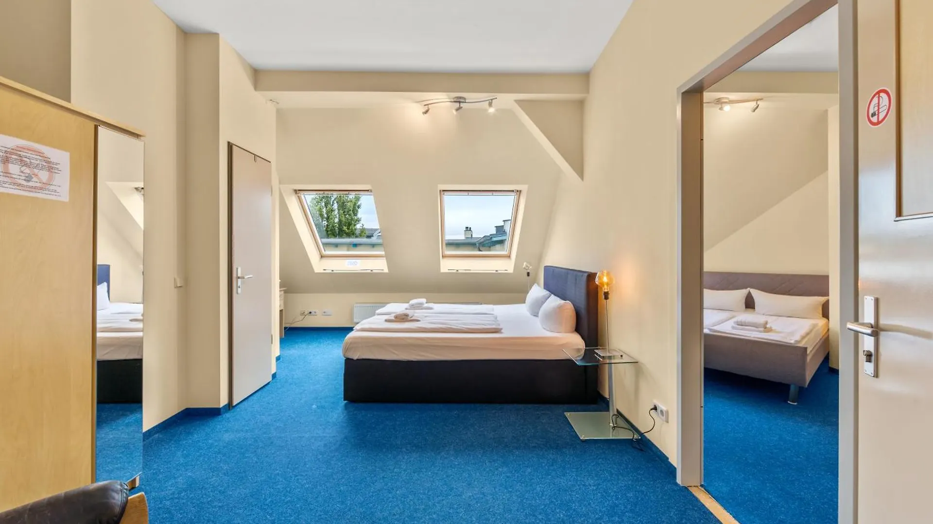 **  Hotel Comenius Berlijn Duitsland