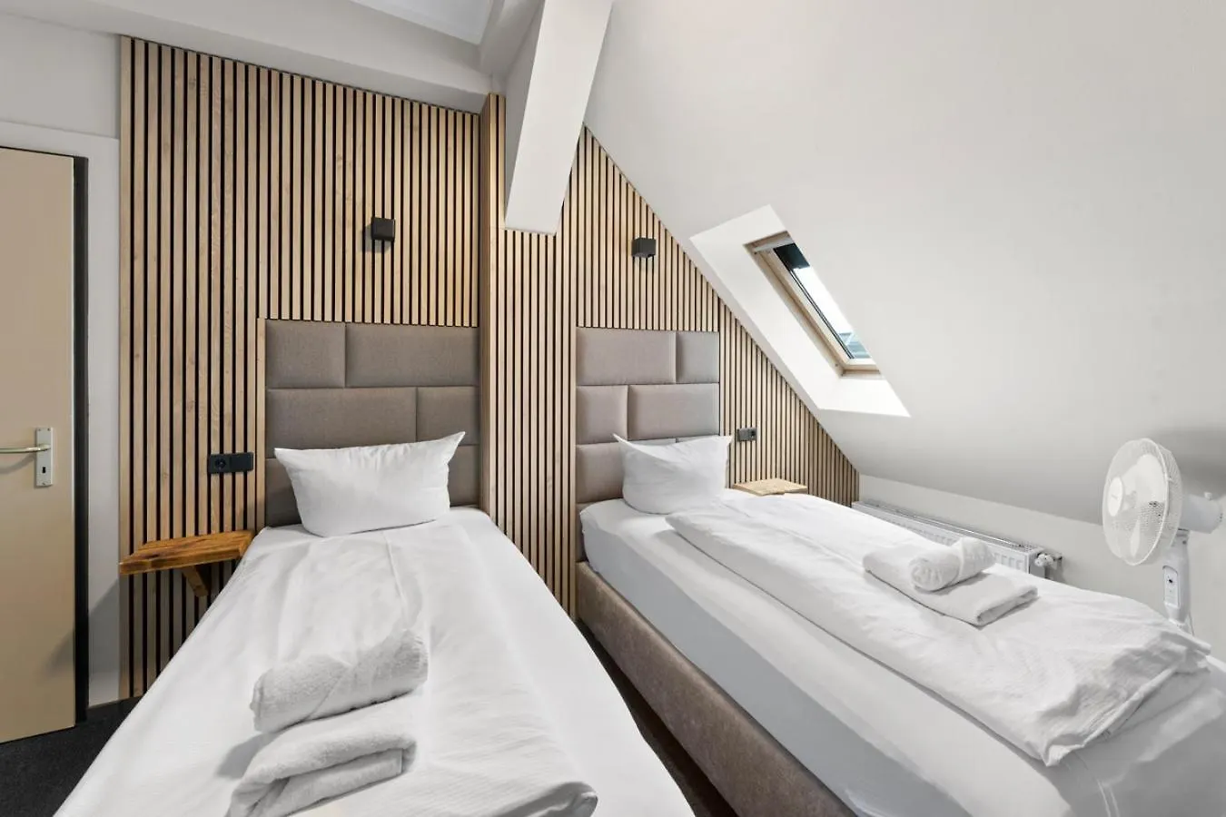 Hotel Comenius Berlín Alemania