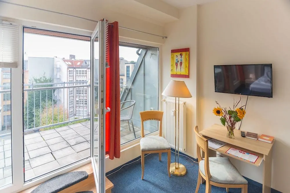 Hotel Comenius Berlin 2*,
