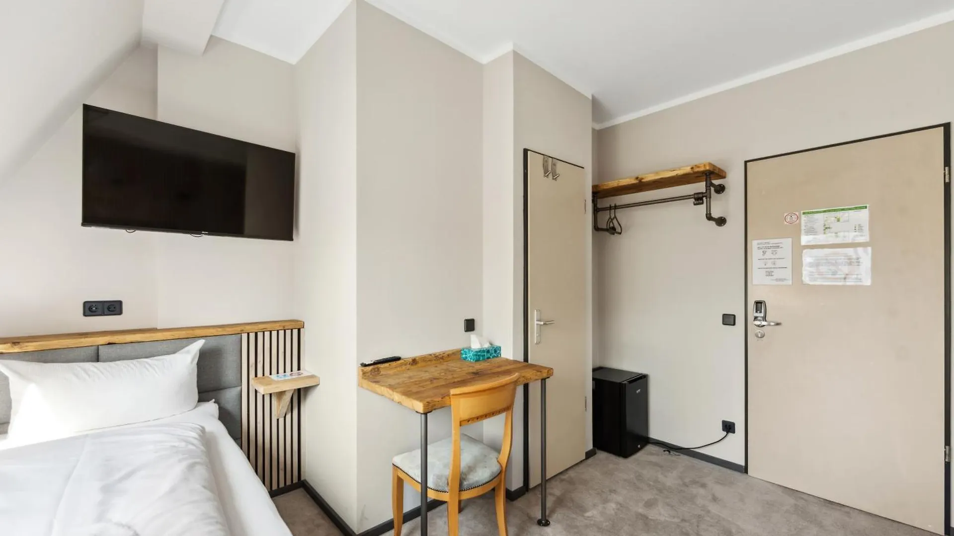 Hotel Comenius Berlin 2*,